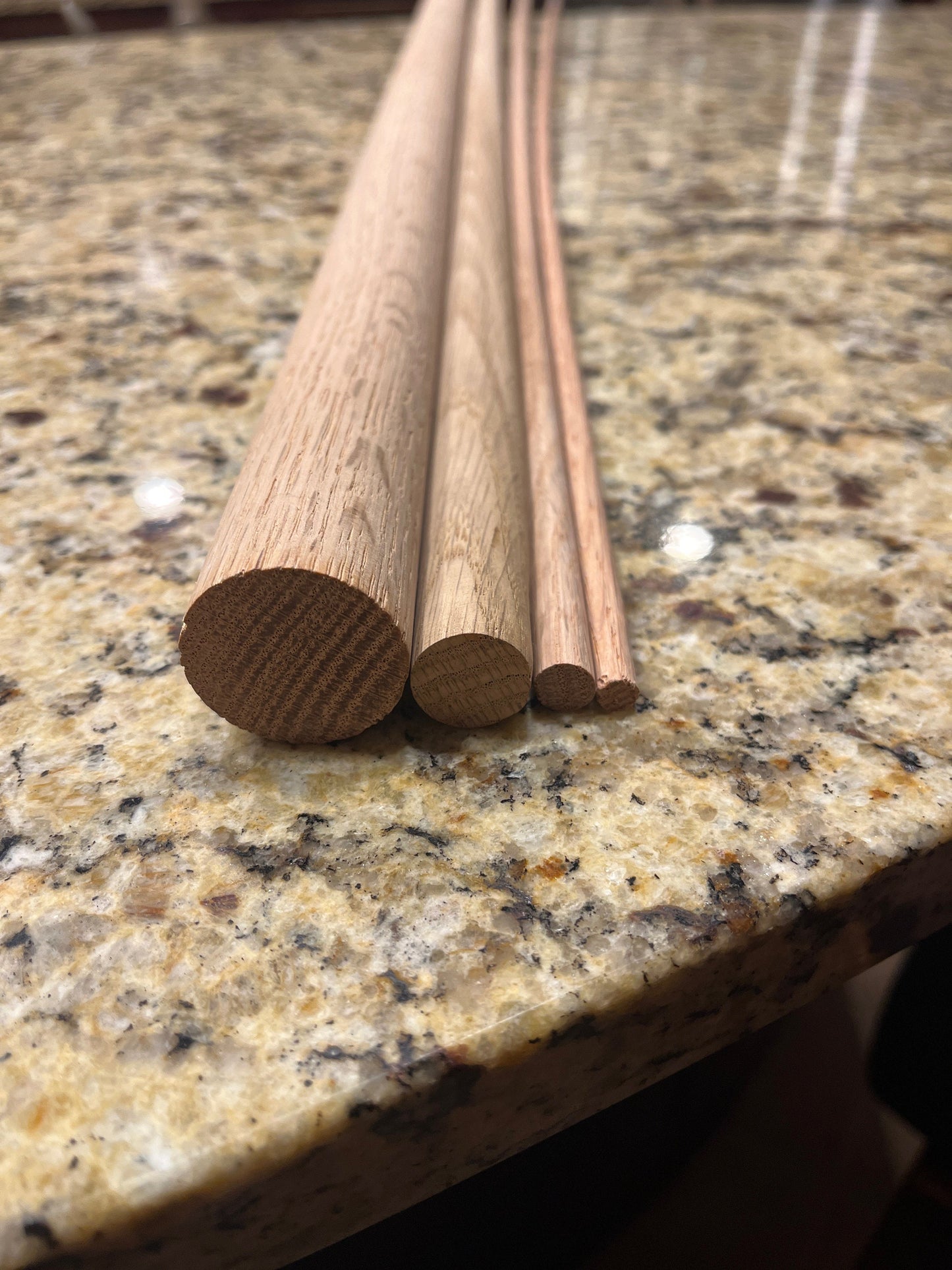 Custom Cut Oak Dowels
