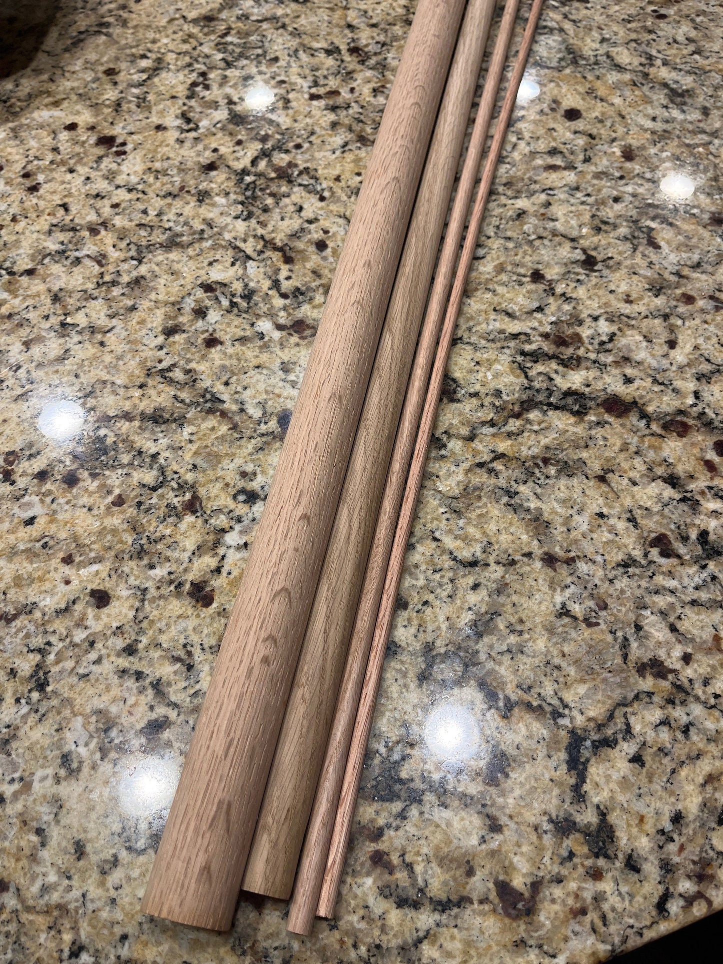 Custom Cut Oak Dowels